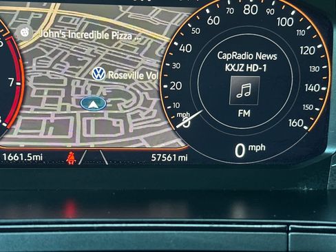 Used 2022 Volkswagen Taos SEL image 29