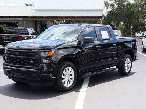 Certified 2024 Chevrolet Silverado 1500 Custom RWD image 5