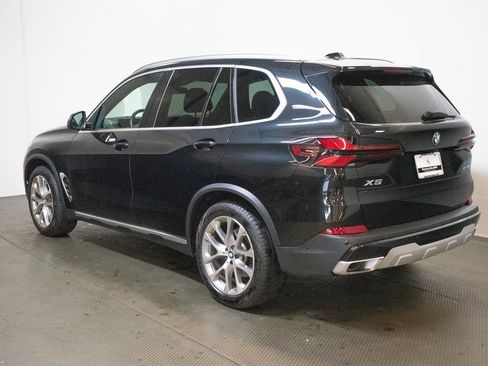 Certified 2024 BMW X5 xDrive40i image 13