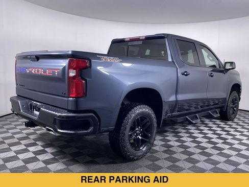 Used 2021 Chevrolet Silverado 1500 LT Trail Boss w/ Convenience Package II AWD/4WD image 19