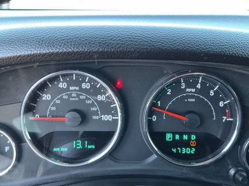 Used 2013 Jeep Wrangler Sport AWD/4WD image 14