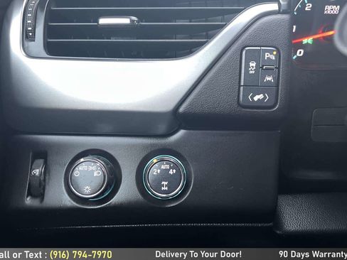 Used 2016 Chevrolet Tahoe LT image 19