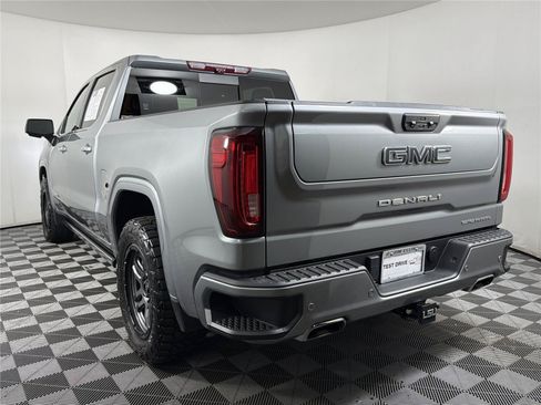 Used 2023 GMC Sierra 1500 Denali Ultimate AWD/4WD image 4