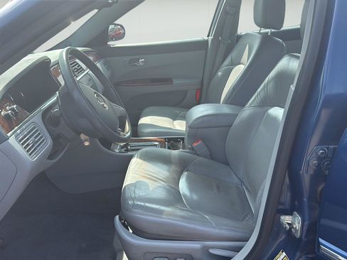 Used 2005 Buick LaCrosse CXL w/ Gold Convenience Package FWD image 4