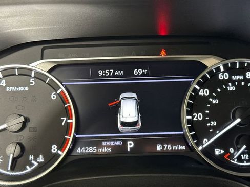 Used 2023 Nissan Rogue SV image 18