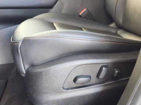 Used 2022 Cadillac XT4 Sport w/ Enhanced Visibility Package image 19