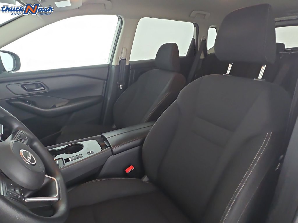 Used 2024 Nissan Rogue S FWD image 24