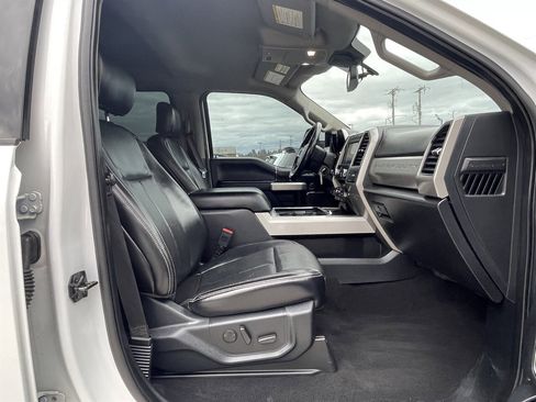 Used 2020 Ford F250 Lariat w/ Lariat Value Package AWD/4WD image 10