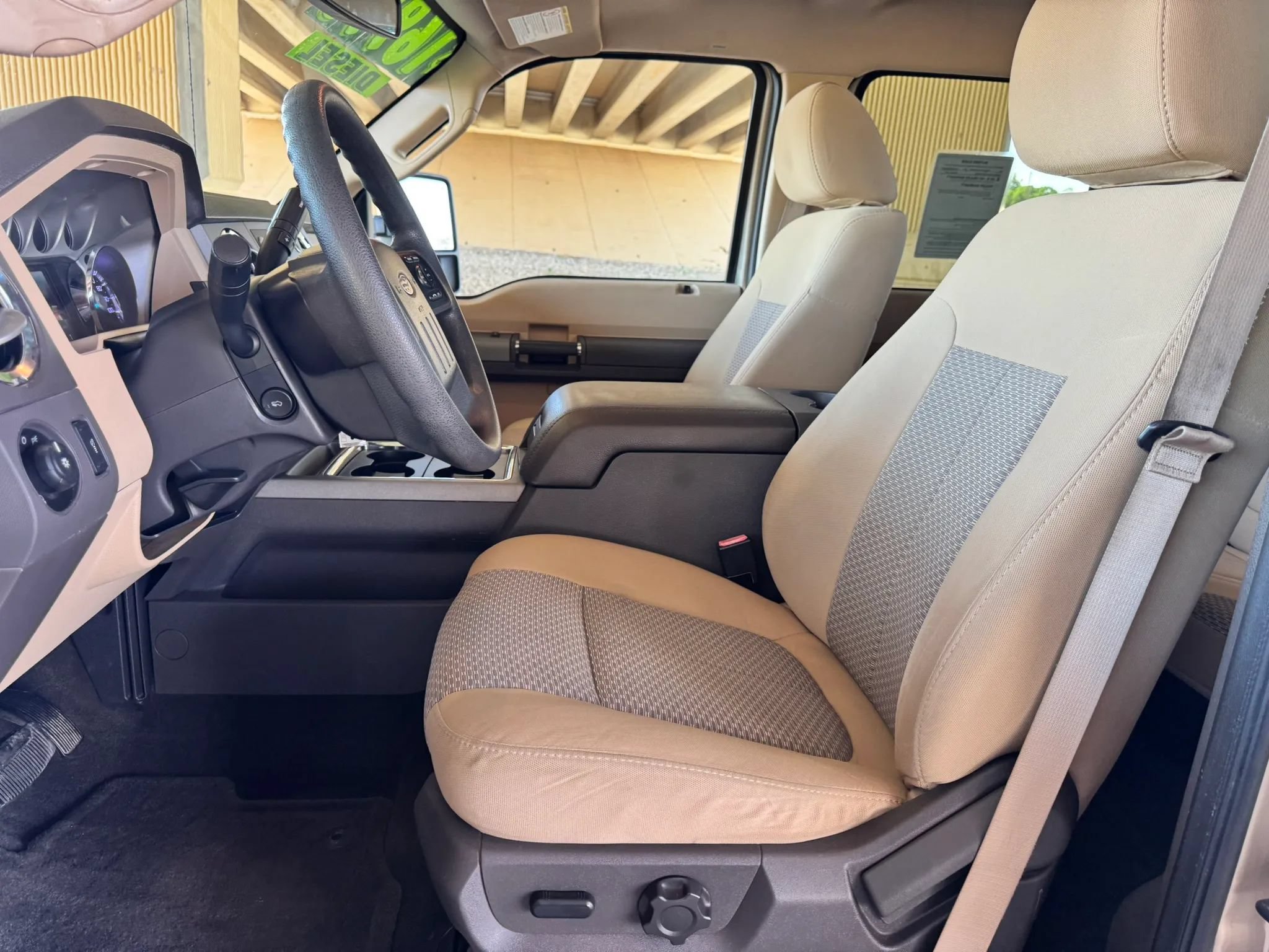 Used 2011 Ford F250 XLT w/ XLT Premium Pkg RWD image 13