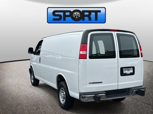 Used 2024 Chevrolet Express 2500 w/ Driver Convenience Package image 20