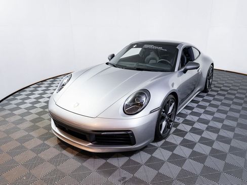 Used 2024 Porsche 911 Carrera T image 11