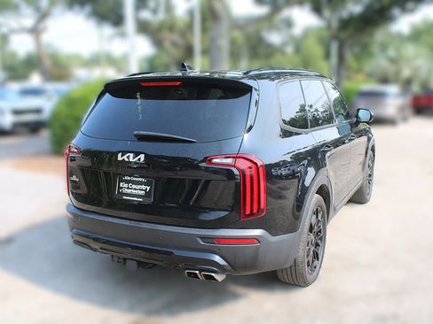 Certified 2022 Kia Telluride SX w/ SX Prestige Package AWD/4WD image 7