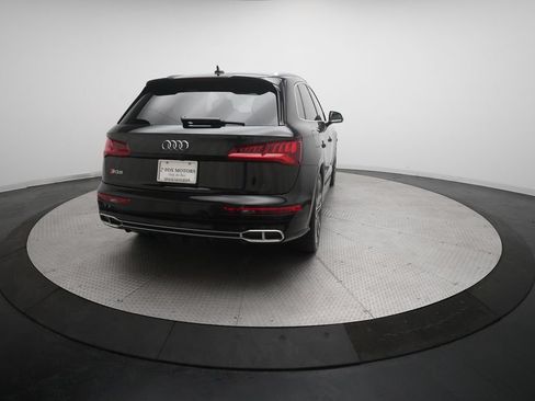 Used 2018 Audi SQ5 Premium Plus w/ S Sport Package AWD/4WD image 13