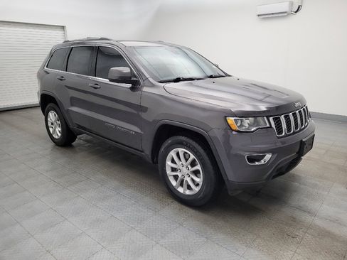 Used 2021 Jeep Grand Cherokee Laredo image 11