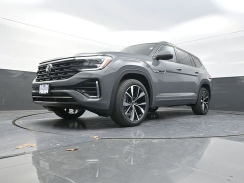 New 2026 Volkswagen Atlas SEL Premium R-Line AWD/4WD image 23