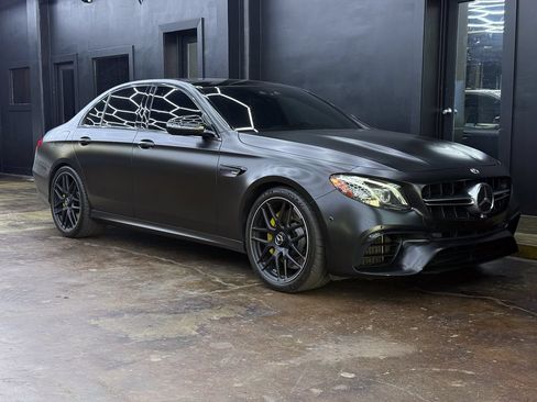 Used 2019 Mercedes-Benz E 63 AMG S image 11