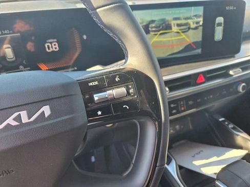 New 2026 Kia Sorento S FWD image 15