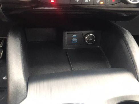 Used 2021 Ford Escape SE w/ Cold Weather Package AWD/4WD image 31