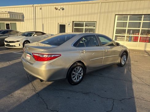 Used 2017 Toyota Camry LE w/ Protection Package (Q2) image 8