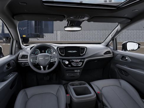 New 2025 Chrysler Pacifica Select w/ Uconnect Theater Family Group AWD/4WD image 14