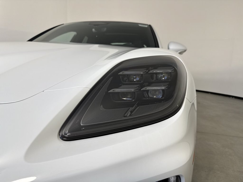 New 2026 Porsche Panamera RWD image 11