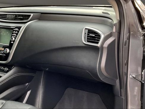 Used 2021 Nissan Murano SL w/ SL Moonroof Package FWD image 15