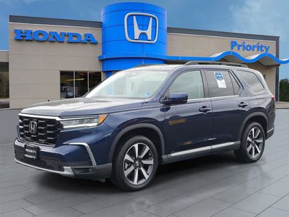 Certified 2025 Honda Pilot Touring