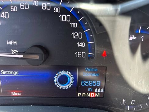 Used 2014 Cadillac SRX Luxury w/ Driver Awareness Package FWD image 22