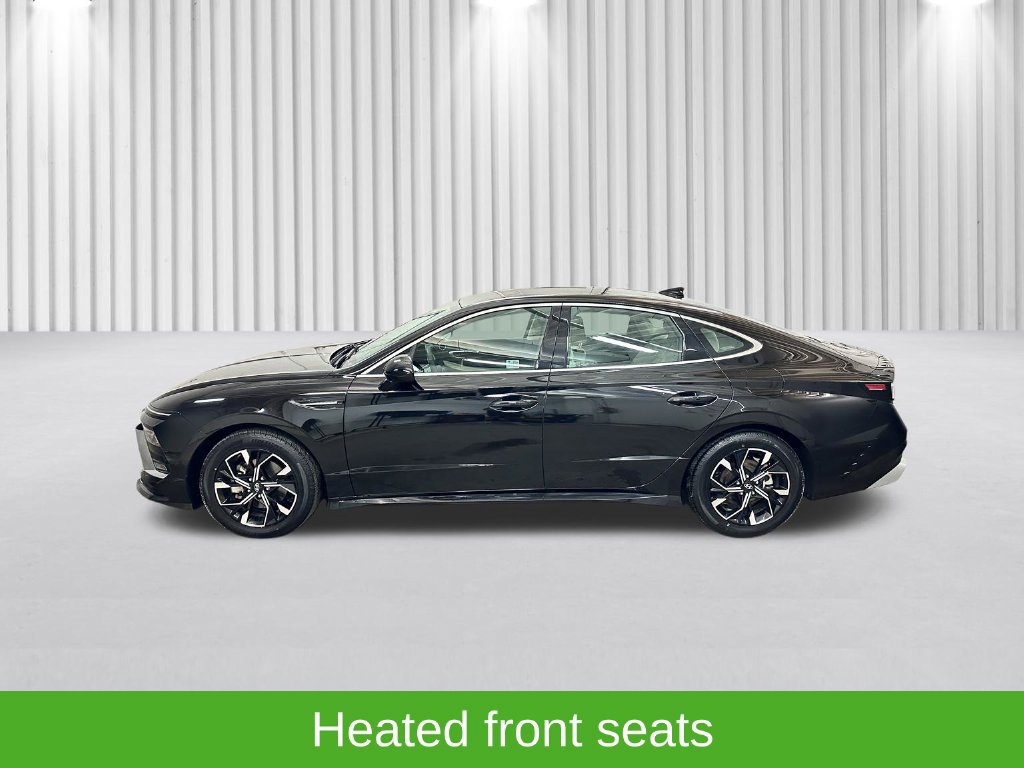 Used 2025 Hyundai Sonata SEL FWD image 11
