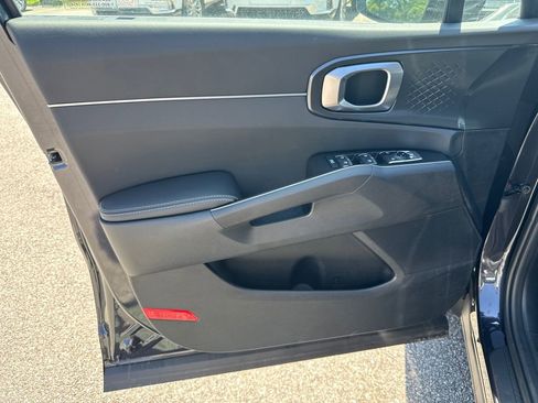 New 2025 Kia Sorento EX w/ Panoramic Sunroof Package image 10
