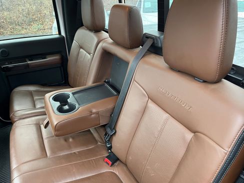 Used 2014 Ford F250 Platinum w/ FX4 Off-Road Package image 29