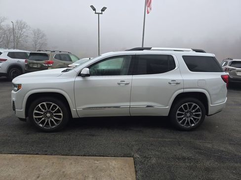 Used 2023 GMC Acadia Denali w/ Denali Ultimate Package image 2