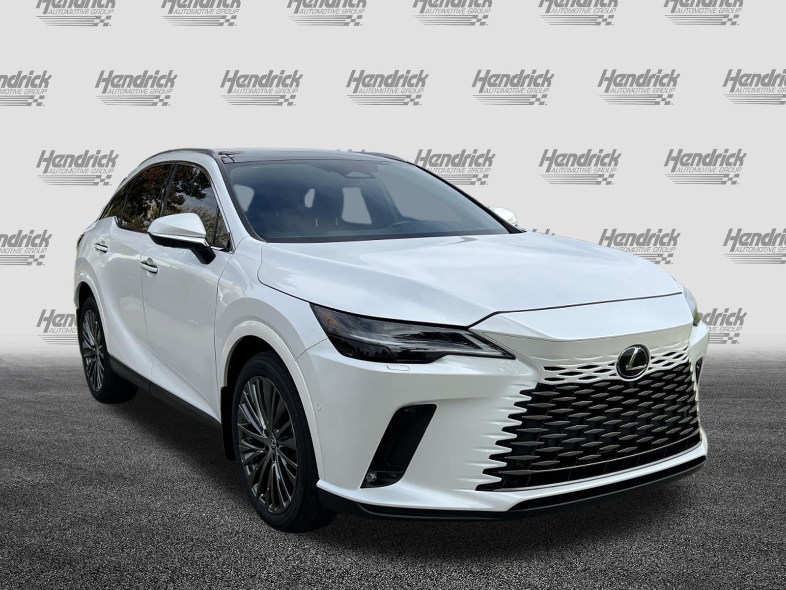 Used 2023 Lexus RX 350 FWD w/ Accessory Package image 2