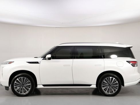 Used 2025 INFINITI QX80 Luxe image 9