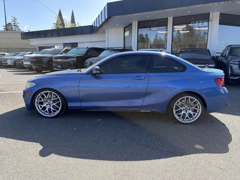 Used 2014 BMW M235i Coupe RWD image 2