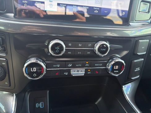 Used 2021 Ford F150 XLT w/ Equipment Group 302A High image 28