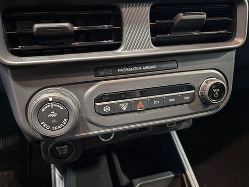 New 2026 Ford Maverick Lariat w/ Black Appearance Package AWD/4WD image 14