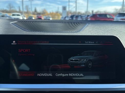 Used 2021 BMW 330i xDrive Sedan w/ Convenience Package image 32