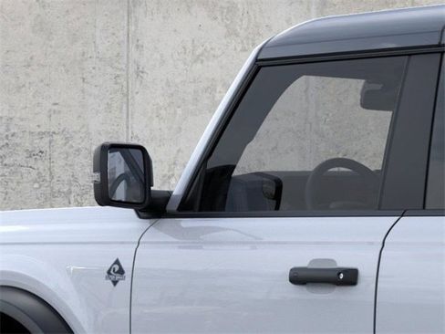 New 2025 Ford Bronco Outer Banks image 22
