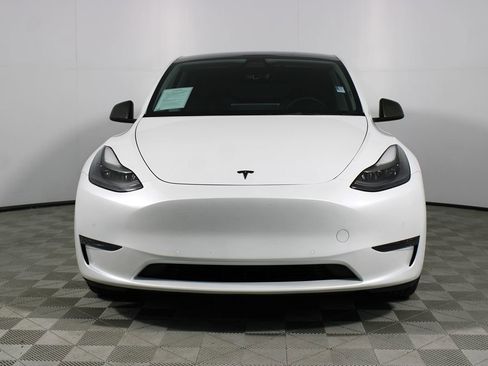 Used 2022 Tesla Model Y Performance image 17