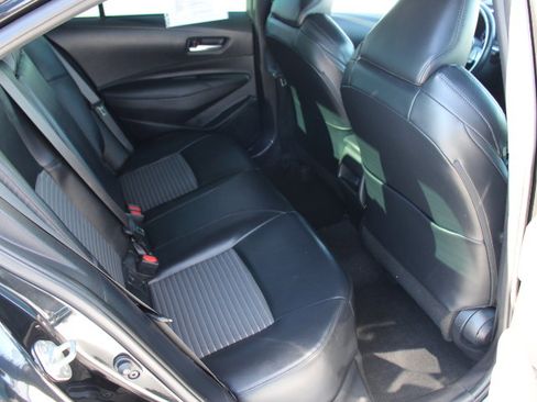 Certified 2021 Toyota Corolla XSE image 17