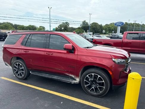 Used 2022 Chevrolet Tahoe RST w/ Luxury Package AWD/4WD image 3