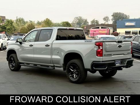 Used 2024 Chevrolet Silverado 1500 Custom Trail Boss w/ Dark Appearance Package AWD/4WD image 6