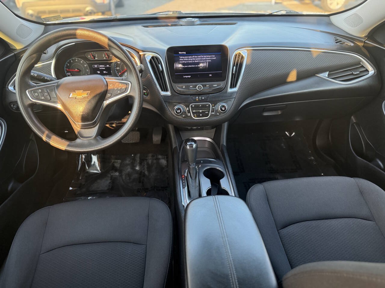 Used 2020 Chevrolet Malibu LT FWD image 14