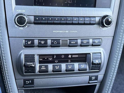 Used 2005 Porsche Boxster S image 31