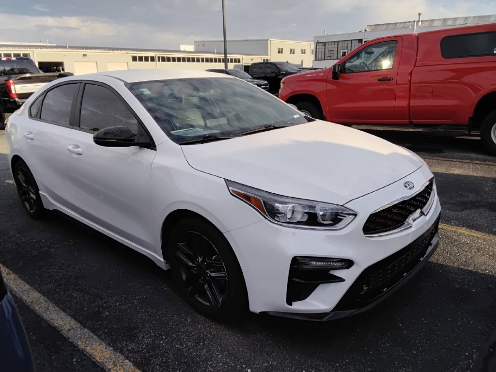 Used 2021 Kia Forte GT-Line FWD image 12