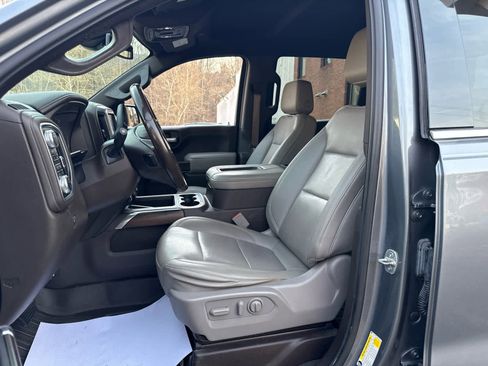 Used 2021 GMC Sierra 1500 SLT w/ SLT Premium Plus Package AWD/4WD image 17