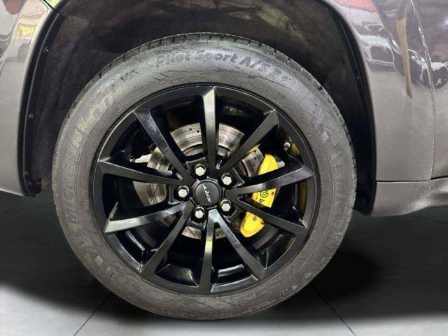 Used 2018 Jeep Grand Cherokee Trackhawk AWD/4WD image 51