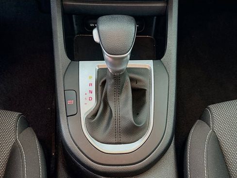 Certified 2023 Kia Forte LXS image 16