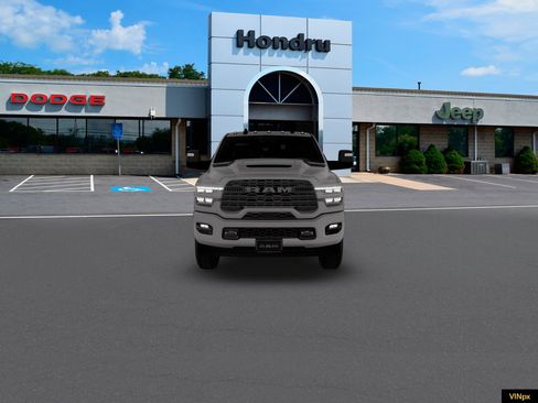 New 2026 RAM 2500 Laramie AWD/4WD image 8